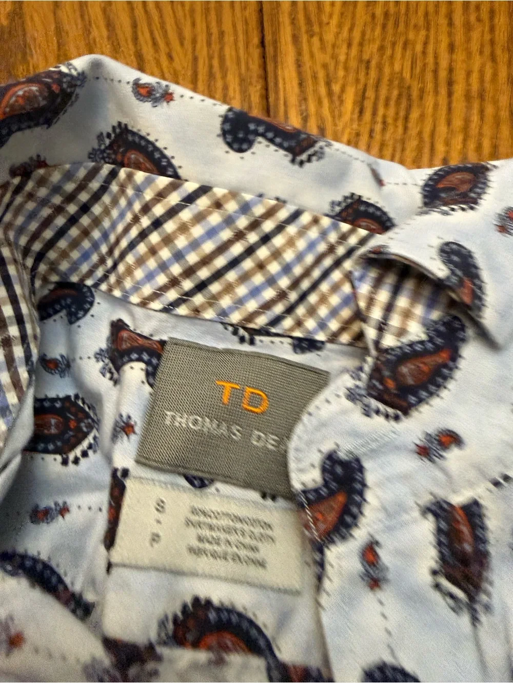 Thomas Dean White Paisley Button-Down Shirt with Brown Accents